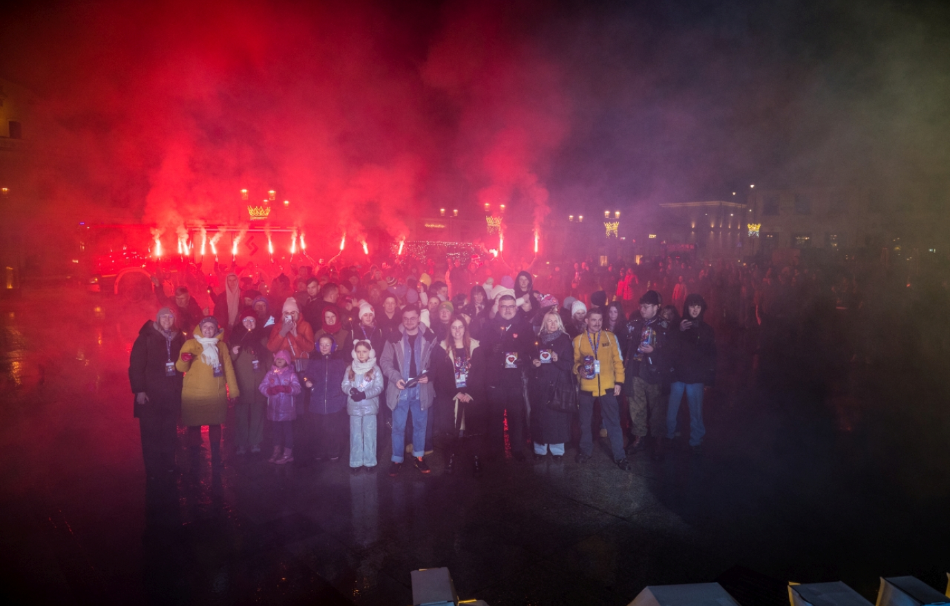 Bocheńszczyzna zagrała z WOŚP – mimo chłodu, z gorącym sercem. Zebrano ponad 142 tysiące złotych!