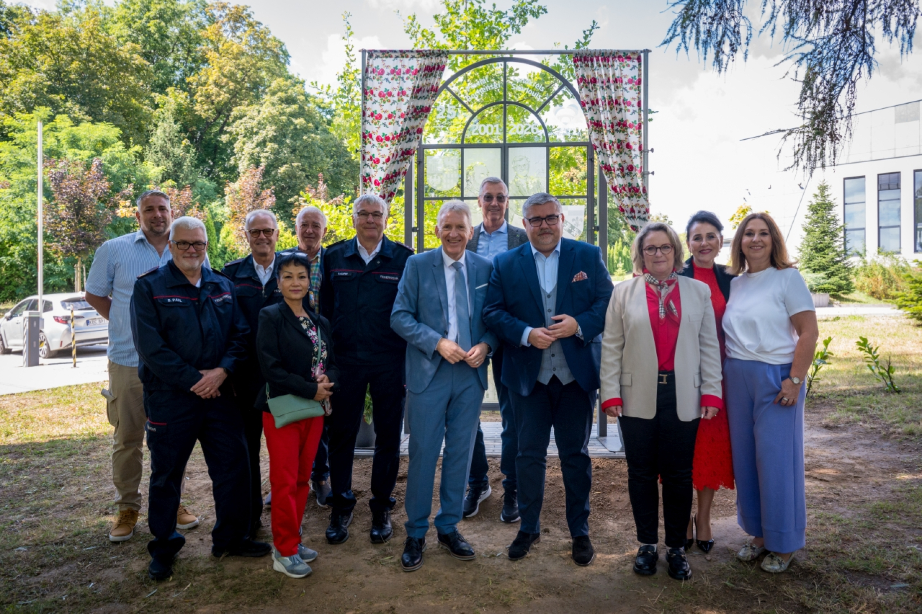 Okno na Saarlouis już w Bochni. Symbol 25 lat przyjaźni i współpracy