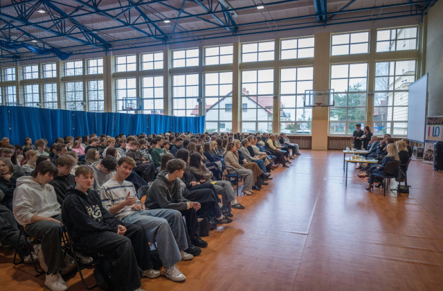 Przedsiębiorcza młodzież gotowa na wyzwania – panel dyskusyjny w I LO Bochnia