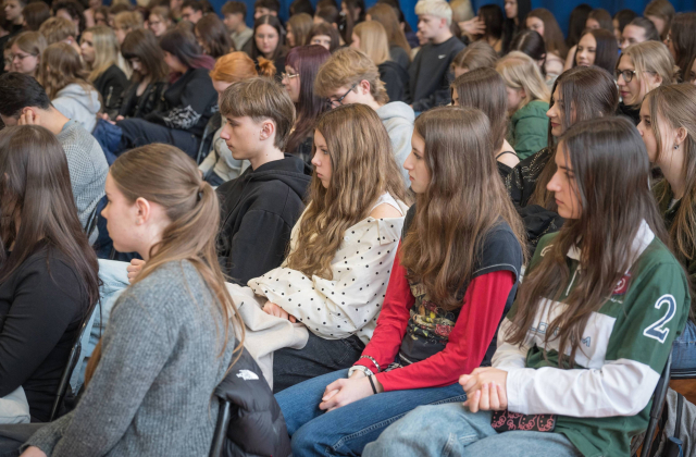 Przedsiębiorcza młodzież gotowa na wyzwania – panel dyskusyjny w I LO Bochnia