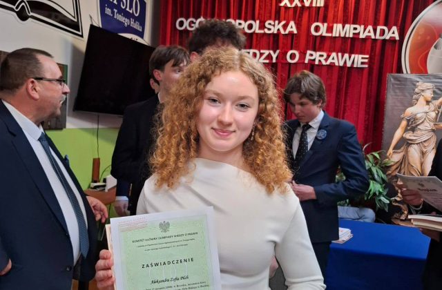Wielki sukces uczennicy  II LO – Aleksandra Pilch laureatką ogólnopolskiej olimpiady