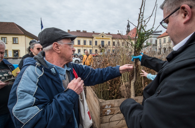Drzewa za makulaturę - V Piknik Ekologiczny za nami