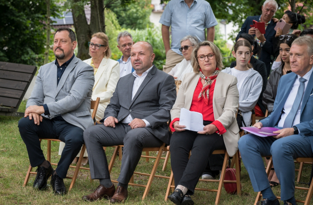 Okno na Saarlouis już w Bochni. Symbol 25 lat przyjaźni i współpracy