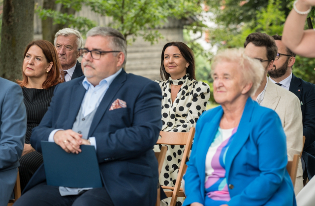 Okno na Saarlouis już w Bochni. Symbol 25 lat przyjaźni i współpracy