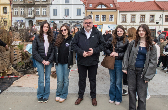 Drzewa za makulaturę - V Piknik Ekologiczny za nami