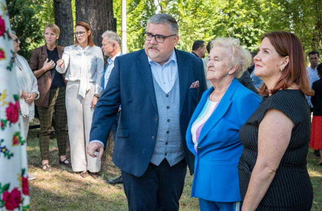 Okno na Saarlouis już w Bochni. Symbol 25 lat przyjaźni i współpracy