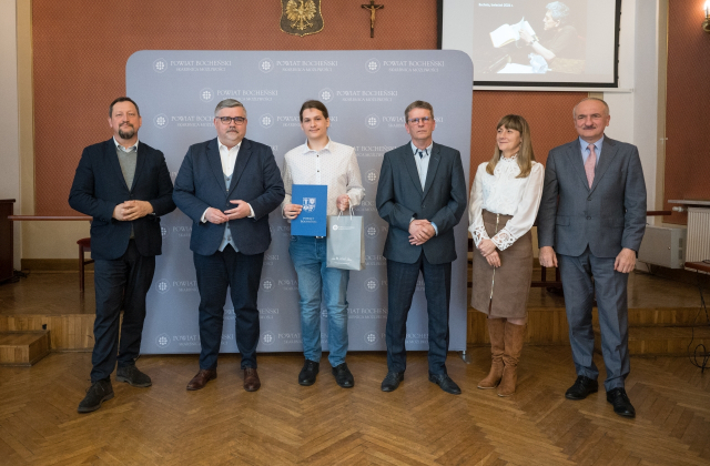 Bartłomiej Węglarz zwycięzcą I Powiatowego Konkursu Historycznego imienia Jan Flasza pt. „Powiat bocheński – miejsca, ludzie, wydarzenia”