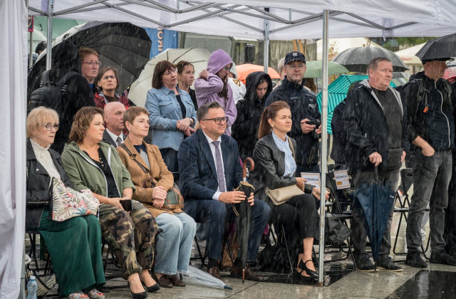 Bocheński rynek pełen mundurów. Targi pracy służb mundurowych za nami