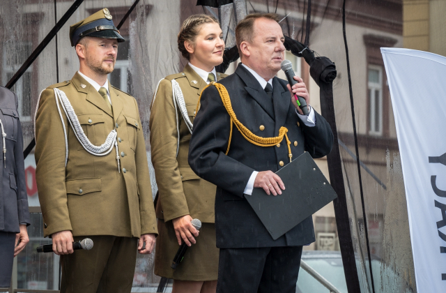Bocheński rynek pełen mundurów. Targi pracy służb mundurowych za nami