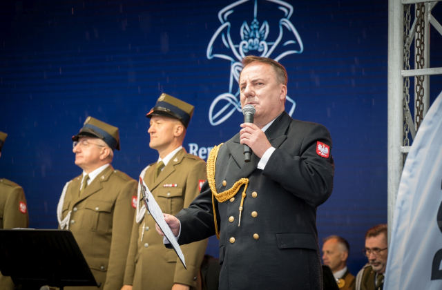 Bocheński rynek pełen mundurów. Targi pracy służb mundurowych za nami