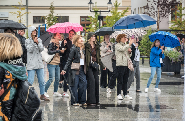 Bocheński rynek pełen mundurów. Targi pracy służb mundurowych za nami