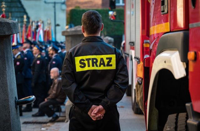 Strażacy i służby mundurowe pielgrzymowali do bocheńskiej bazyliki