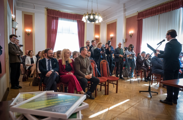 Podpisano umowy na kolejne miliony dla Powiatu Bocheńskiego