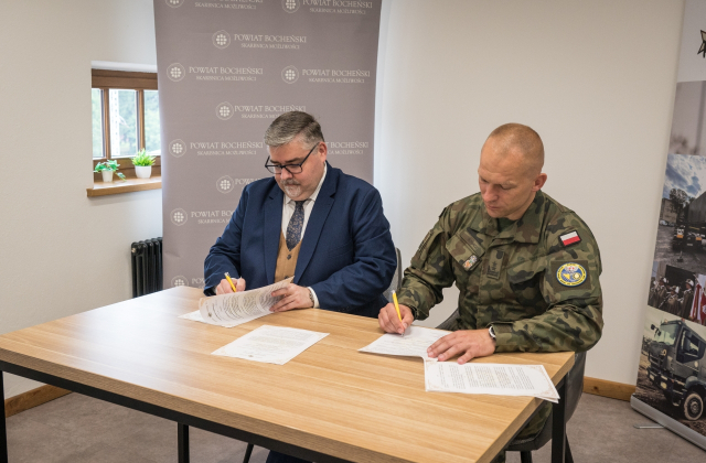 Powiat Bocheński i 21. Batalion Logistyczny podpisali porozumienie o współpracy
