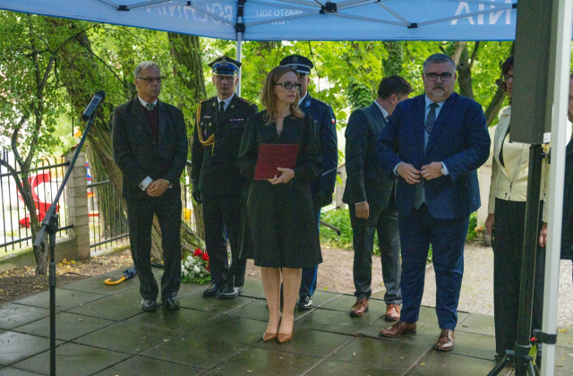 87. rocznica agresji sowieckiej na Polskę - uroczystość na cmentarzu św. Rozalii