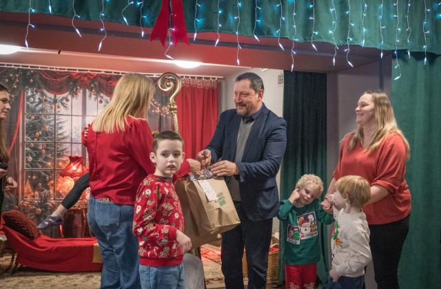 Święty Mikołaj odwiedził Specjalny Ośrodek Szkolno-Wychowawczy w Bochni