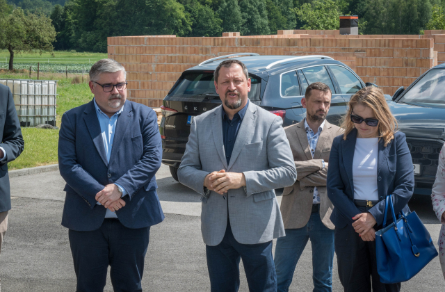 Kierlikówka: przebudowa drogi i stabilizacja osuwiska zakończone