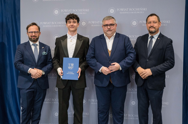 Starosta Bocheński nagrodził uczniów i nauczycieli