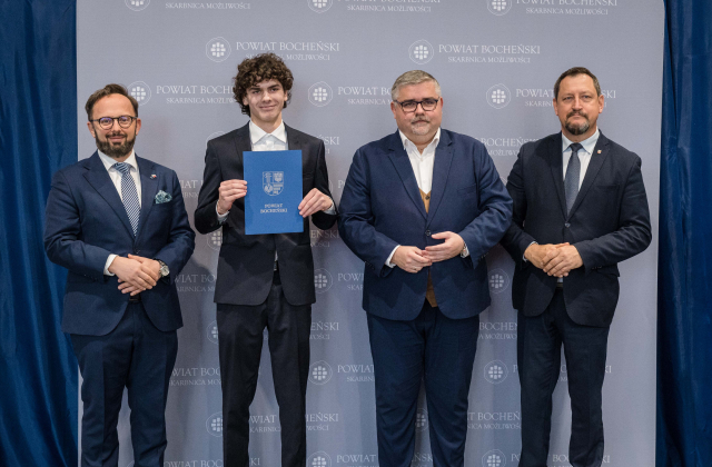 Starosta Bocheński nagrodził uczniów i nauczycieli