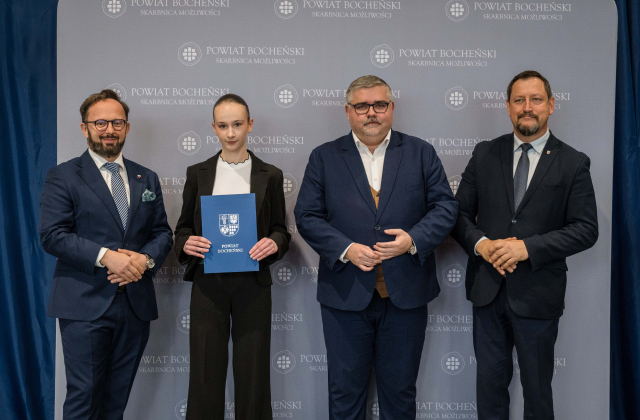 Starosta Bocheński nagrodził uczniów i nauczycieli