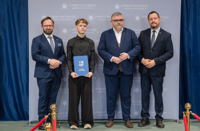 Starosta Bocheński nagrodził uczniów i nauczycieli