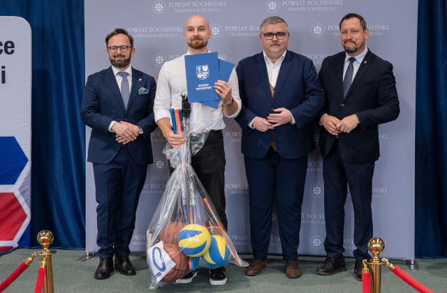 Starosta Bocheński nagrodził uczniów i nauczycieli