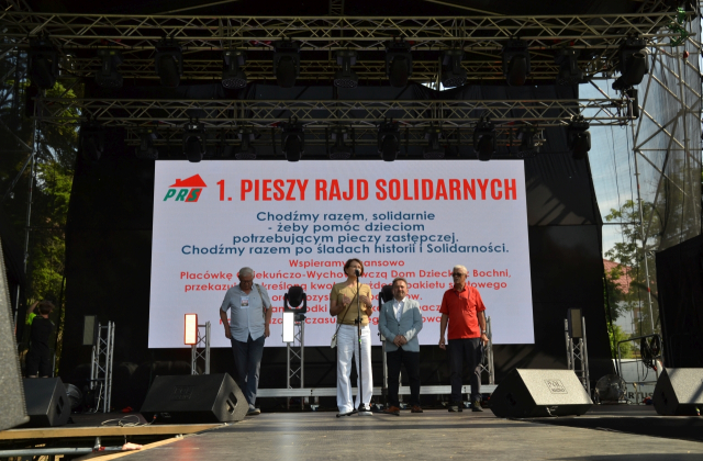 Sukces 1. Pieszego Rajdu Solidarnych!