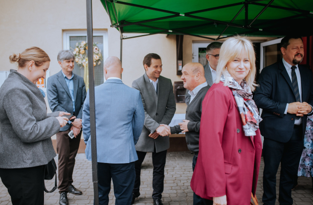 Nowy bus dla Warsztatu Terapii Zajęciowej w Łapanowie