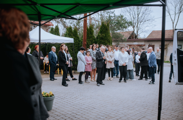 Nowy bus dla Warsztatu Terapii Zajęciowej w Łapanowie