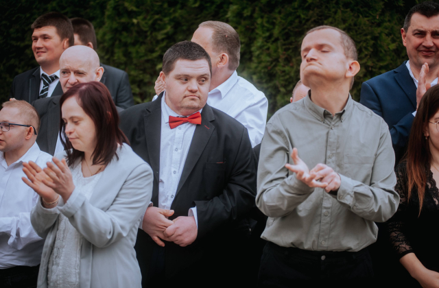 Nowy bus dla Warsztatu Terapii Zajęciowej w Łapanowie