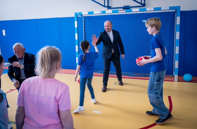 Niebieskie Igrzyska w Krzeczowie Uzupełnij i zapisz enterem lub klikając w ikonkę ->