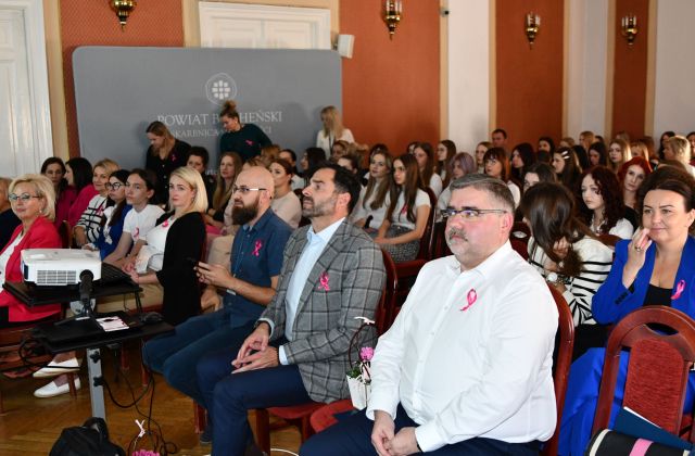 Dotykam, badam, żyję...