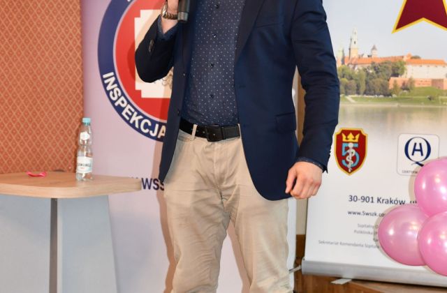 Dotykam, badam, żyję...
