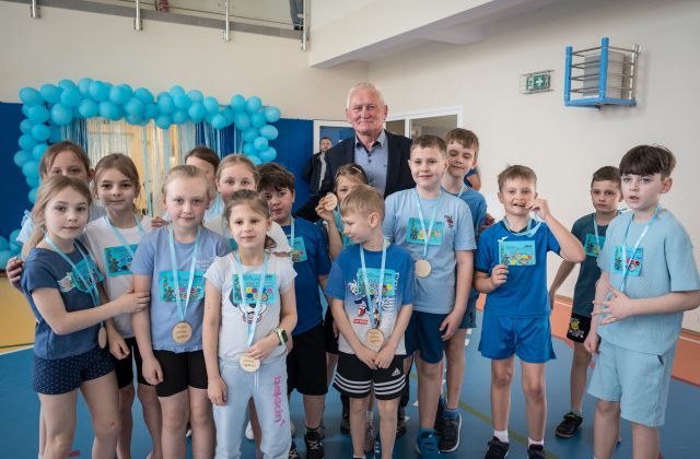 Niebieskie Igrzyska w Krzeczowie Uzupełnij i zapisz enterem lub klikając w ikonkę ->