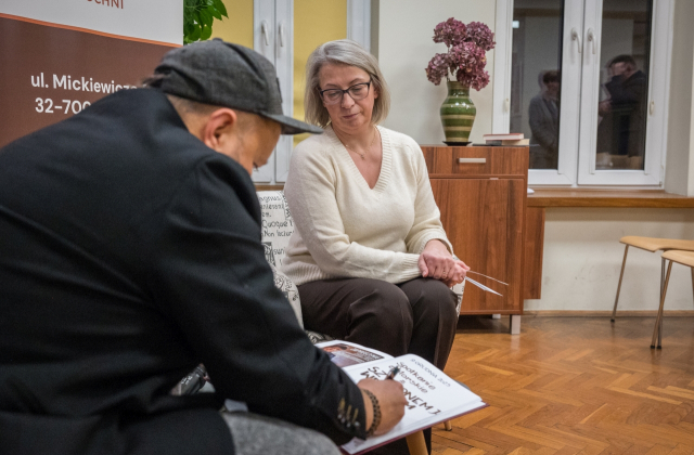 Zaginięcia, które bolą. Spotkanie autorskie z Szymonem J. Wróblem