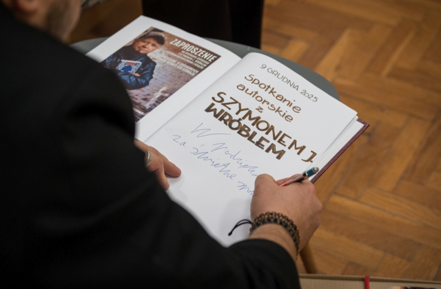 Zaginięcia, które bolą. Spotkanie autorskie z Szymonem J. Wróblem