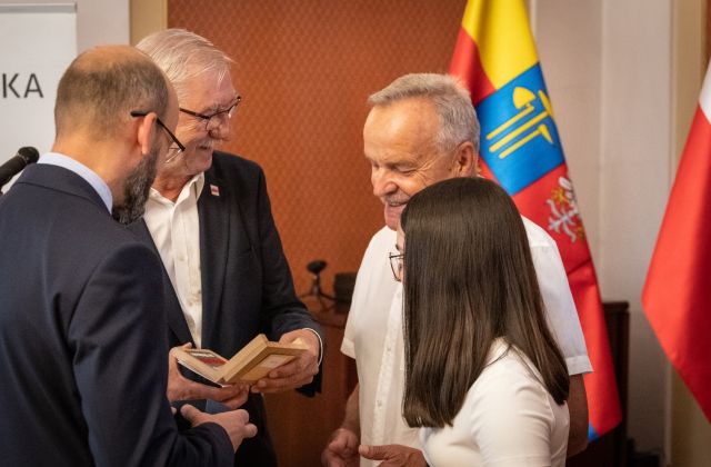 Podziękowania za wolność – odznaczenia dla bohaterów Solidarności z bocheńszczyzny