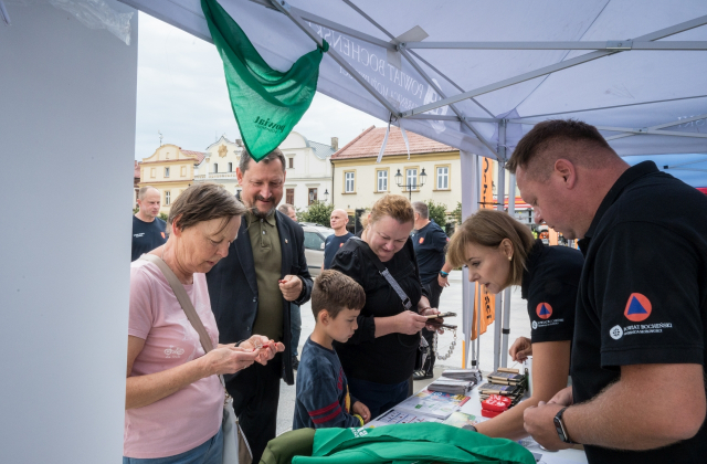 Jak rozpoznać alarm? Gdzie znaleźć schronienie? Mieszkańcy Bocheńszczyzny sprawdzili swoją wiedzę