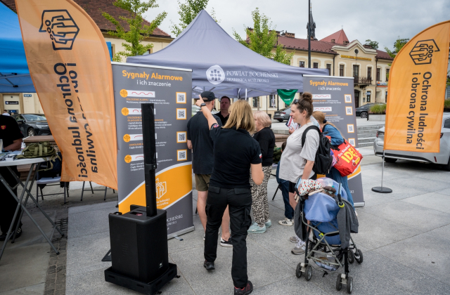 Jak rozpoznać alarm? Gdzie znaleźć schronienie? Mieszkańcy Bocheńszczyzny sprawdzili swoją wiedzę