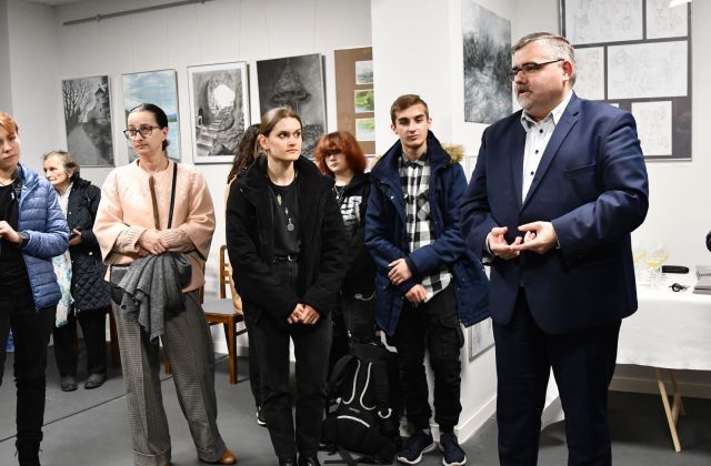Finisaż wystawy prac powstałych podczas pleneru malarskiego