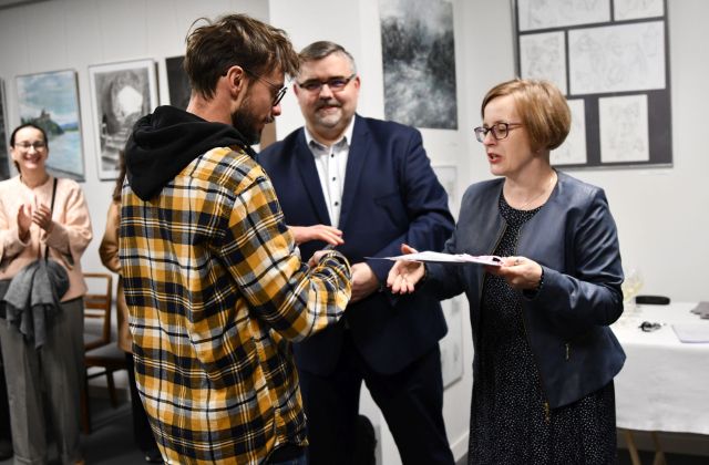 Finisaż wystawy prac powstałych podczas pleneru malarskiego