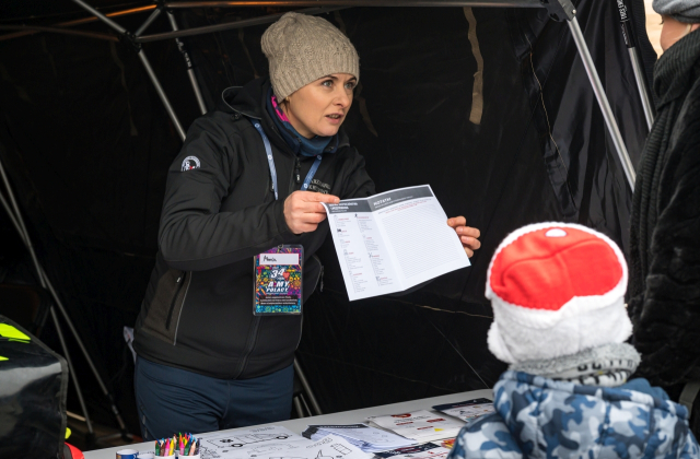 Bocheńszczyzna zagrała z WOŚP – mimo chłodu, z gorącym sercem. Zebrano ponad 142 tysiące złotych!