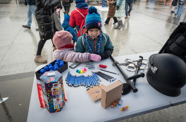 Bocheńszczyzna zagrała z WOŚP – mimo chłodu, z gorącym sercem. Zebrano ponad 142 tysiące złotych!
