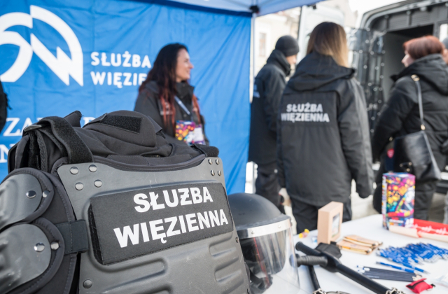 Bocheńszczyzna zagrała z WOŚP – mimo chłodu, z gorącym sercem. Zebrano ponad 142 tysiące złotych!