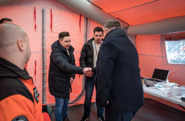 Bocheńszczyzna zagrała z WOŚP – mimo chłodu, z gorącym sercem. Zebrano ponad 142 tysiące złotych!