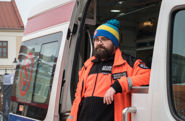 Bocheńszczyzna zagrała z WOŚP – mimo chłodu, z gorącym sercem. Zebrano ponad 142 tysiące złotych!