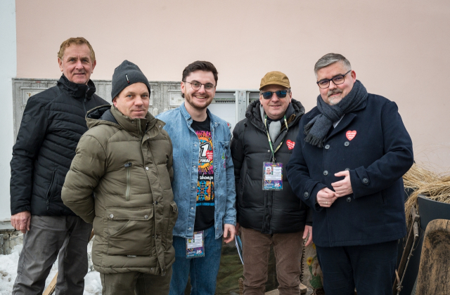 Bocheńszczyzna zagrała z WOŚP – mimo chłodu, z gorącym sercem. Zebrano ponad 142 tysiące złotych!