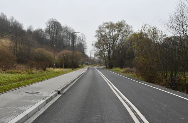 Zakończyła się modernizacja drogi powiatowej w Królówce