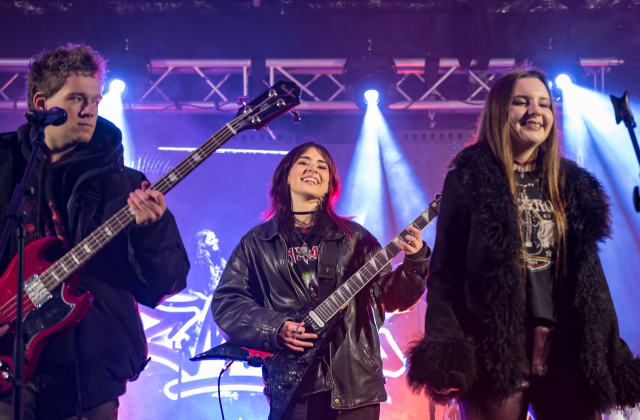 Bocheńszczyzna zagrała z WOŚP – mimo chłodu, z gorącym sercem. Zebrano ponad 142 tysiące złotych!