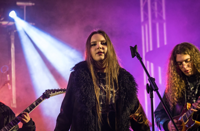 Bocheńszczyzna zagrała z WOŚP – mimo chłodu, z gorącym sercem. Zebrano ponad 142 tysiące złotych!